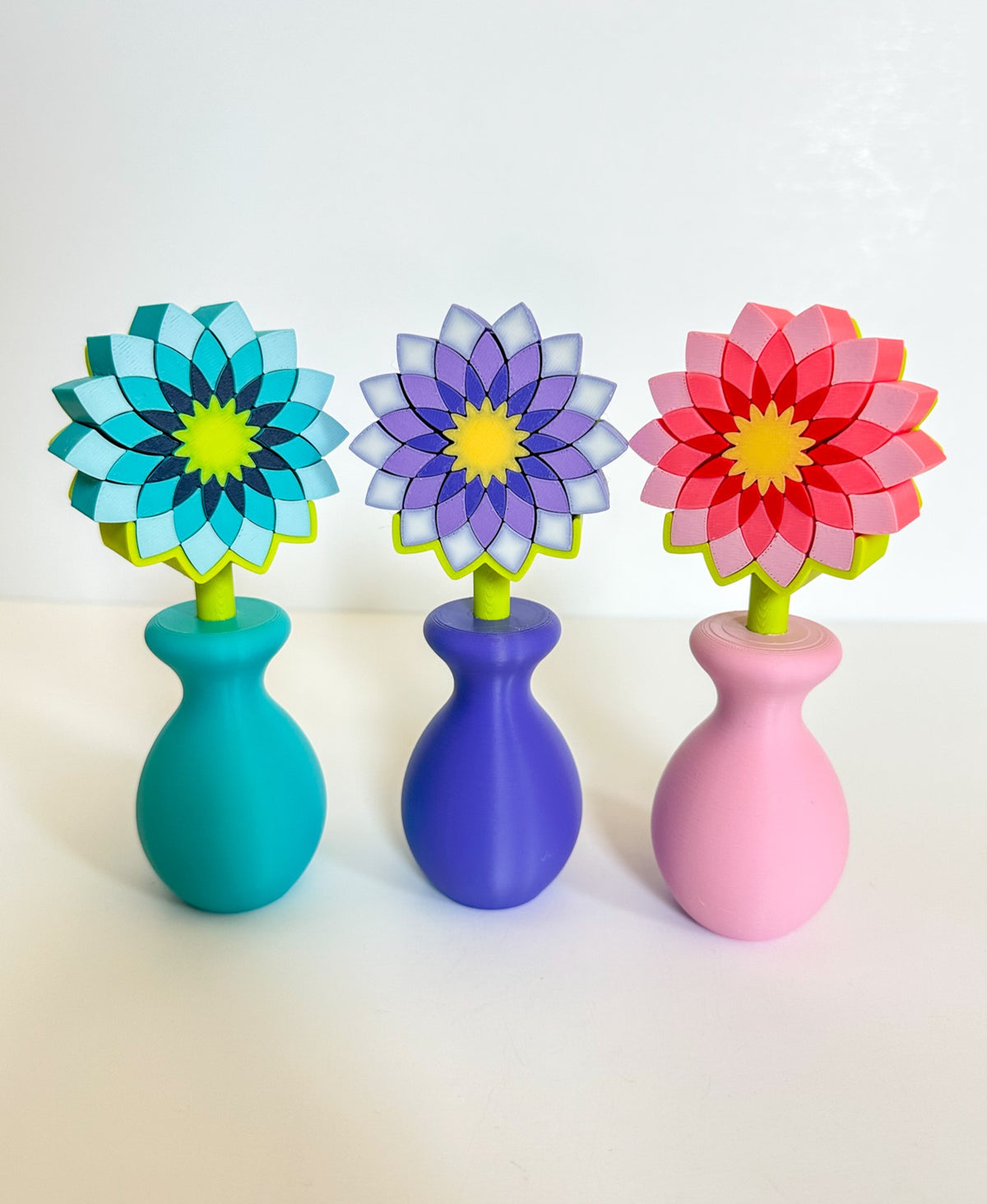 Pixel Flower Fidget with Stem and Vase