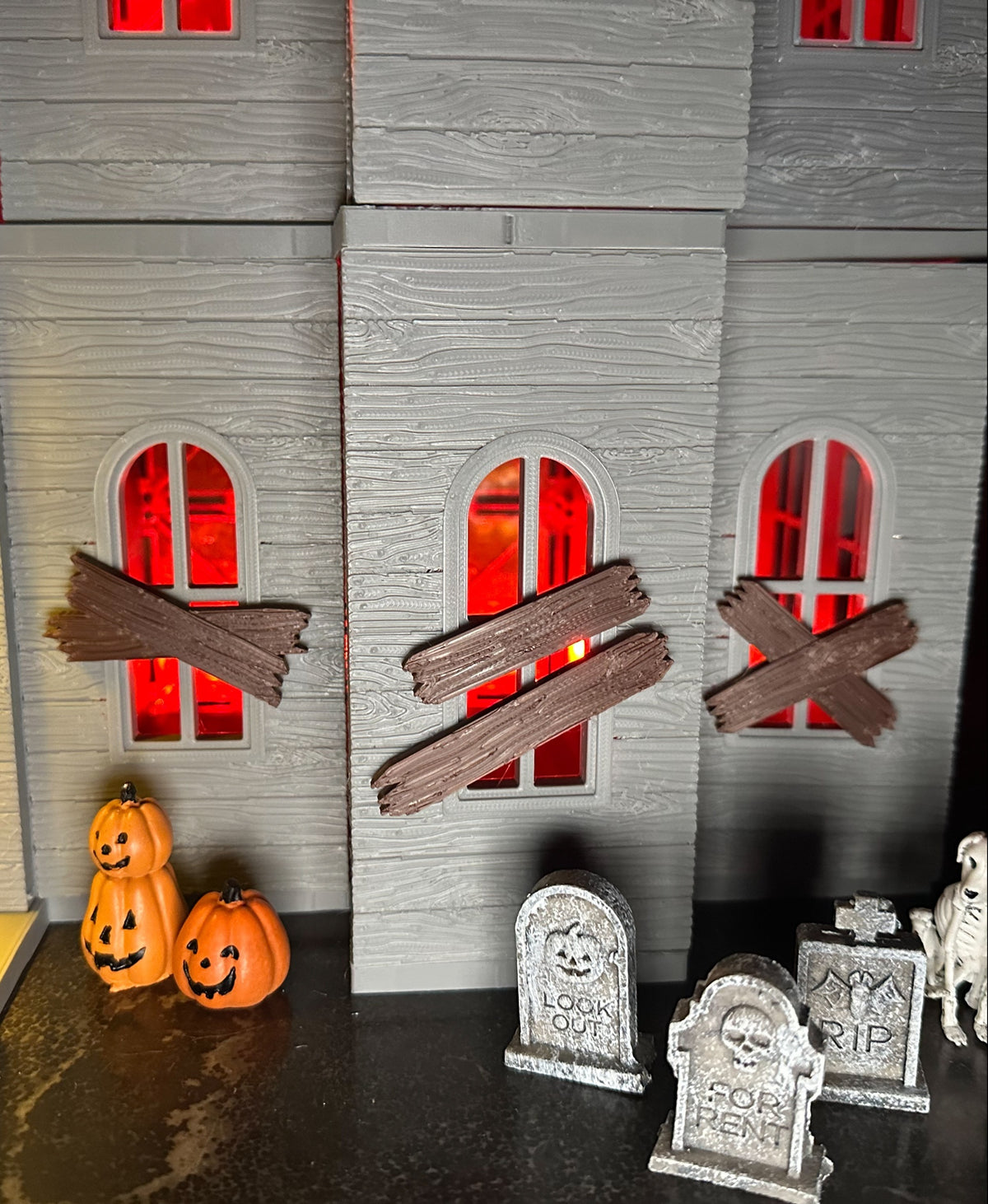 Magnetic Tile Haunted House: Window Boards