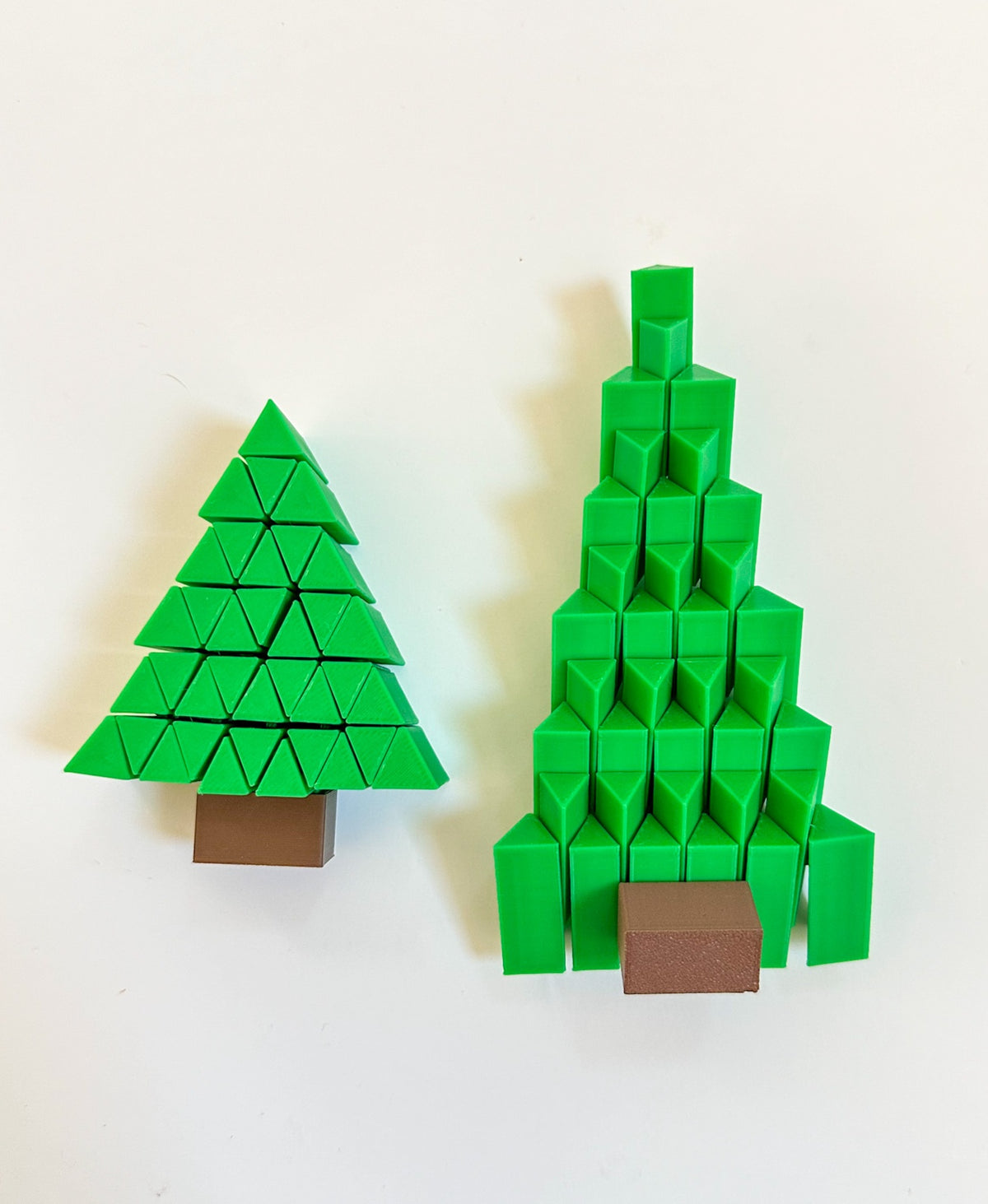 Tree't Yourself! Gift Card Box with Pixel Tree Fidget (Merry Christmas)